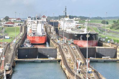 How do ships transit through Panama Canal?